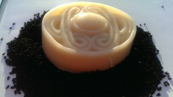 HERBAL COLLECTION - Black Cumin Seed Oil Soap - Dry Damaged Skin Repair with Shea Butter. 4oz